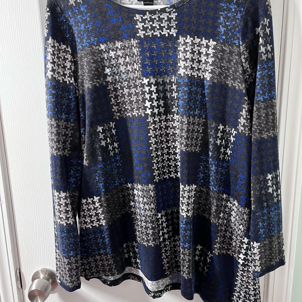 New Directions Blue and Black Houndstooth Knit
